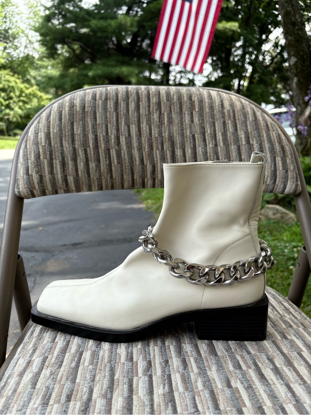 ZARA- White Leather Ankle Boots with Silver Chain